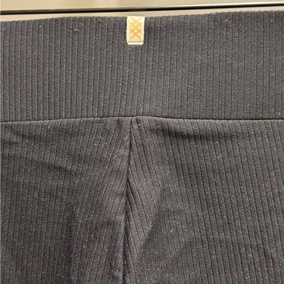 RHONE Ripple Wide Leg Sweatpant - Picture 4 of 5